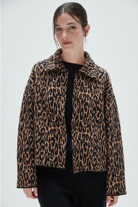 Chaqueta animal print